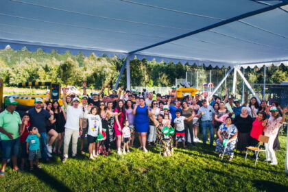 Personas en evento encuentro ambiental Rincón Pataguas